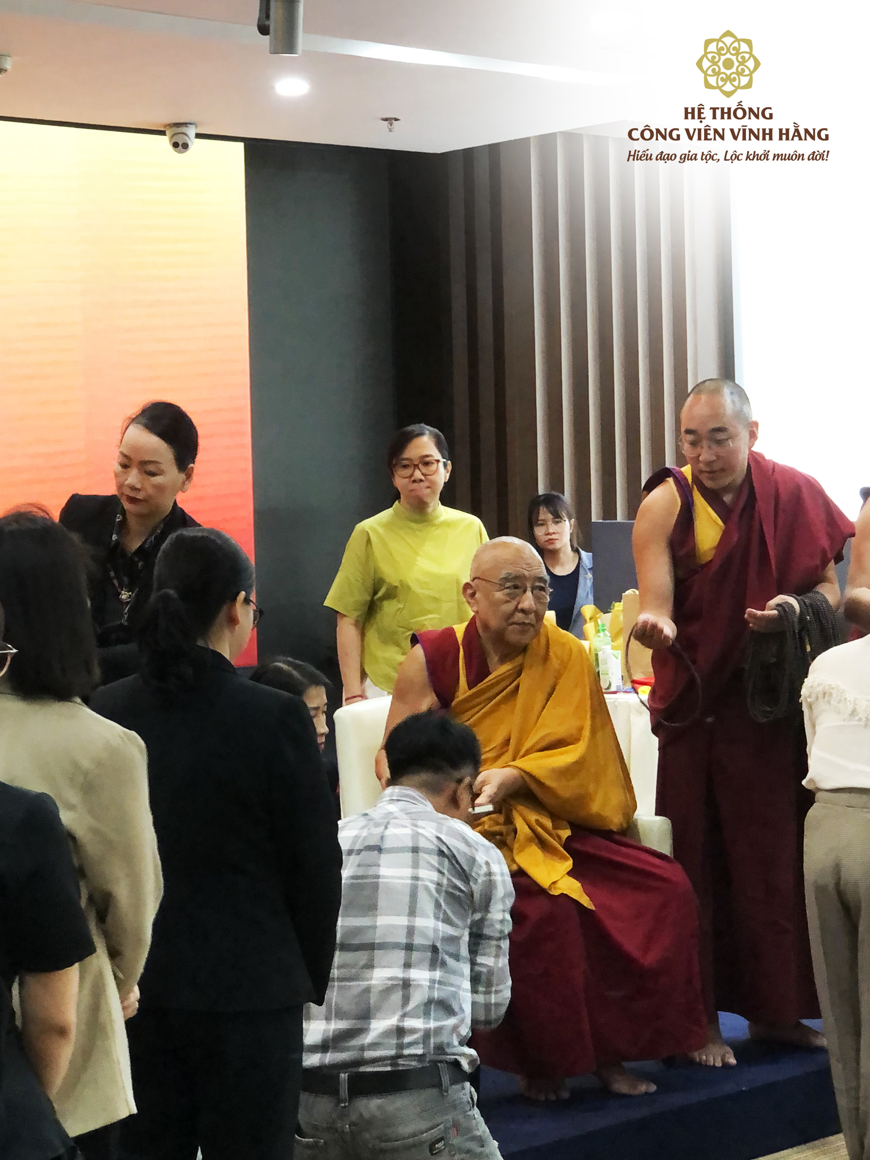 tôn sư lama thamthog rinpoche